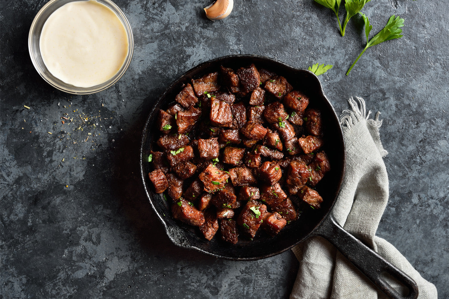Diced Fillet Steak With Satay Black Pepper Sauce